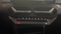 Dacia Duster 1.6 hybrid 140ch Expression — photo 26