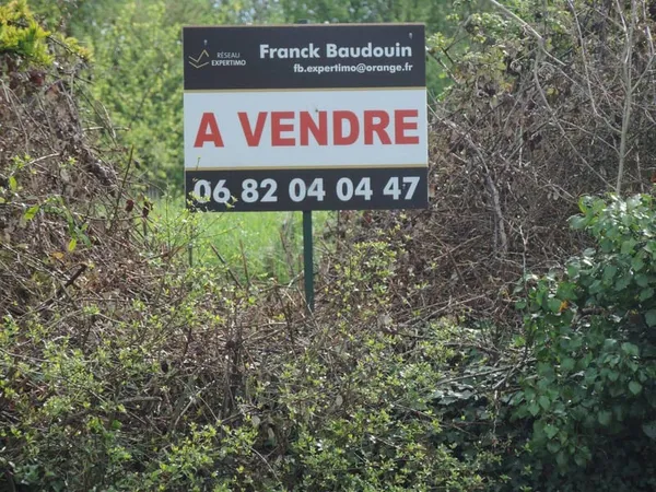 Terrain constructible 1000 m²