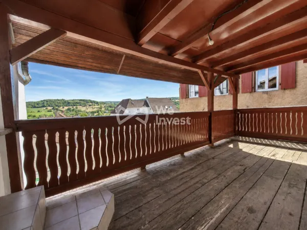 Appartement T5 de 98 m² à rénover  Fort potentiel au coeur