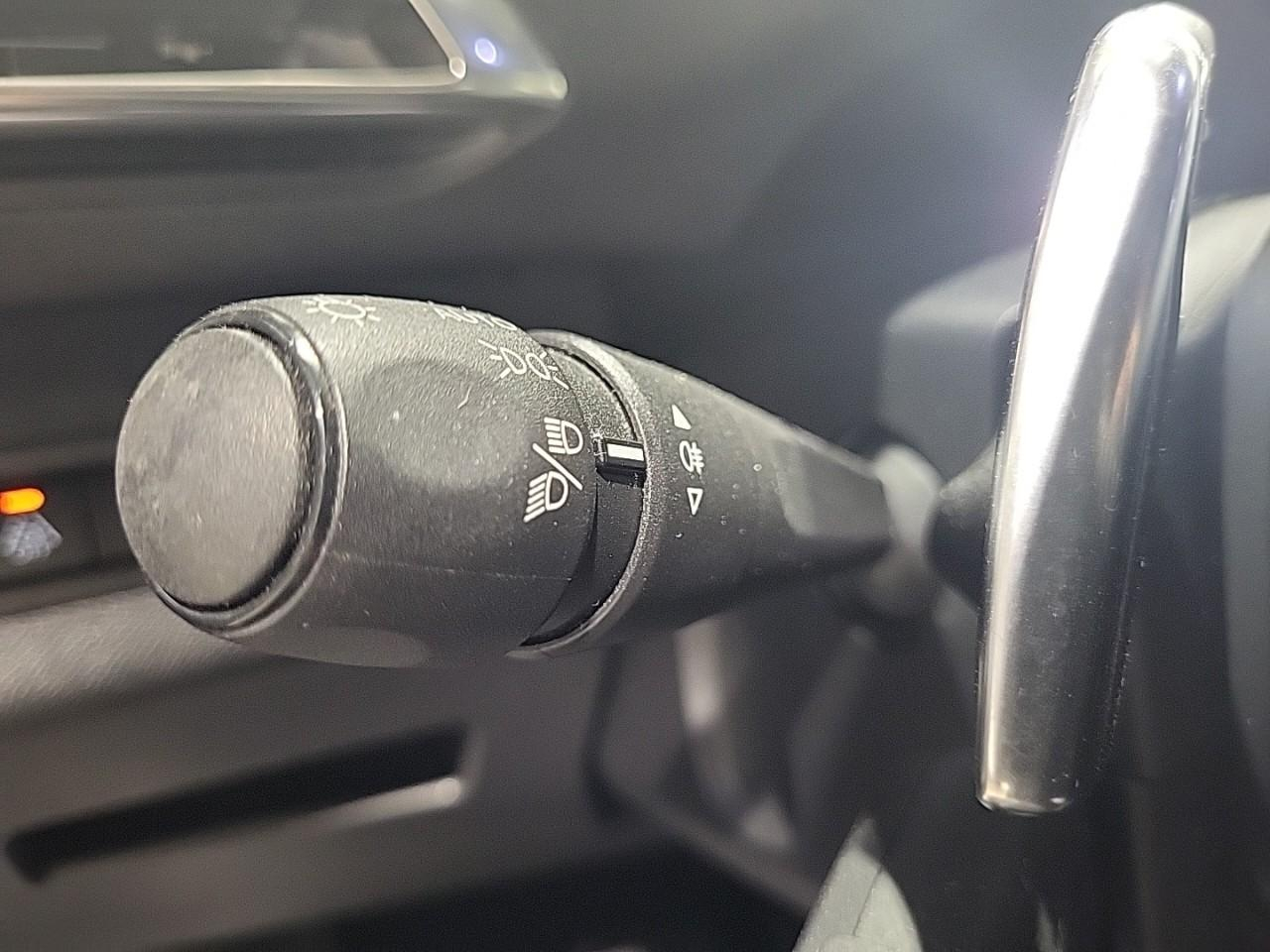 Peugeot 3008 bluehdi 130ch s&s eat8 active pack — photo 19
