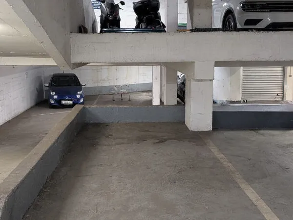 Stationnement Location Paris   80€