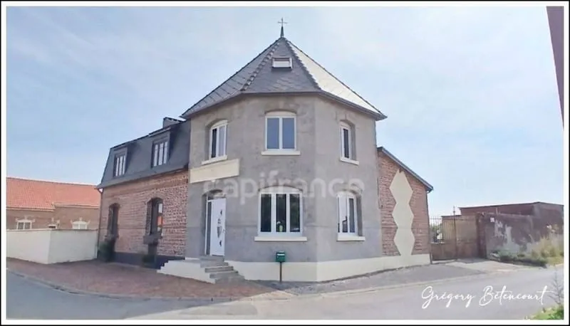 Photo 1