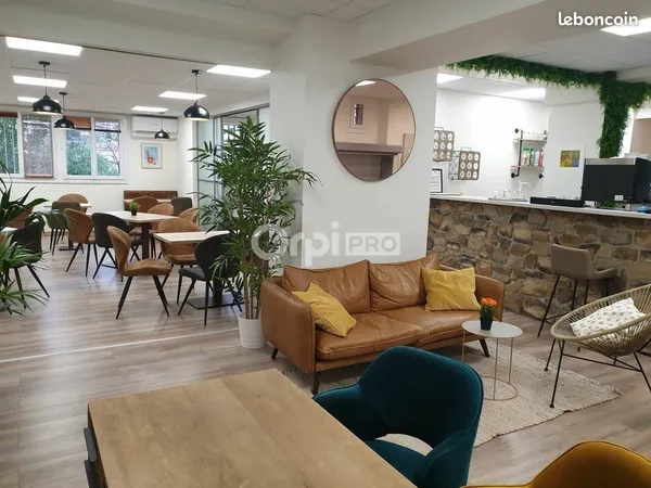 Bureau 340 m²