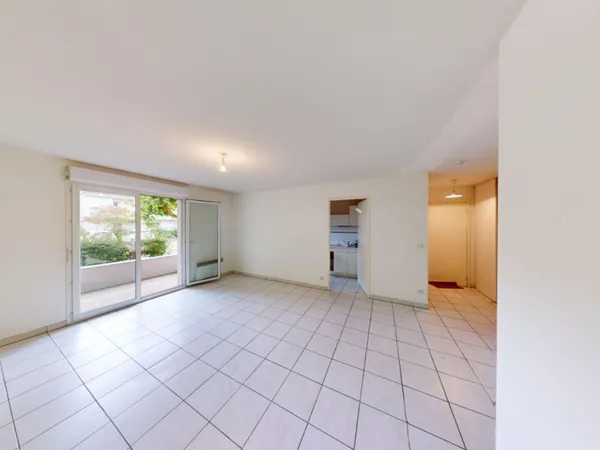 Appartement de 3 pièces (64 m2) en location à TARBES