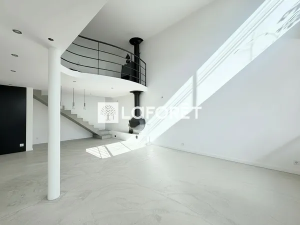 Maison 4 pièces 187 m²