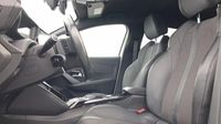 Peugeot 208 e-208 136ch GT — photo 9
