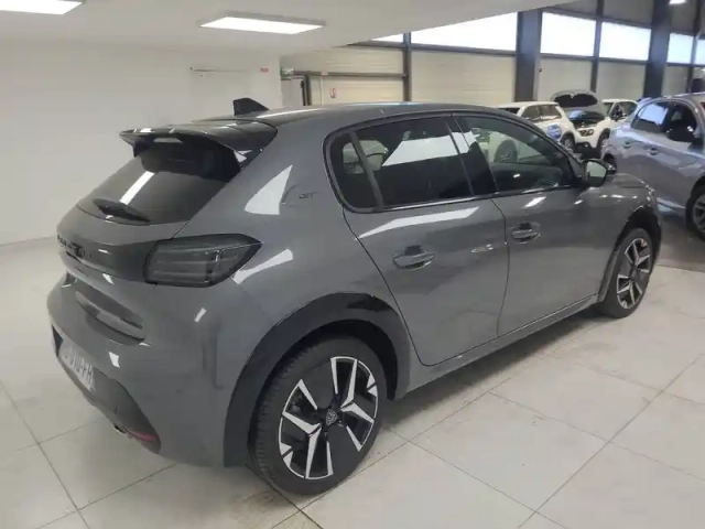 Peugeot 208 hybrid 110 e-dcs6 — photo 6