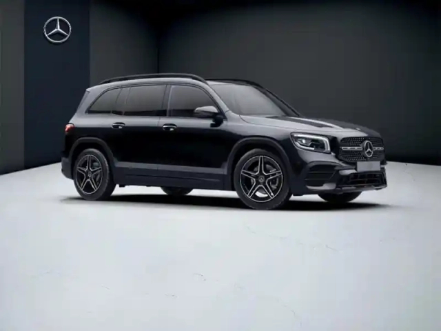 Mercedes Glb 200 d amg line — photo 14