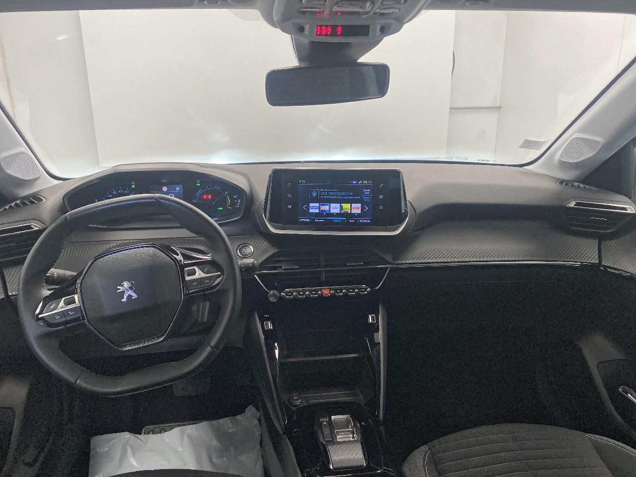 Peugeot 208 electrique 50 kwh 136ch style — photo 8