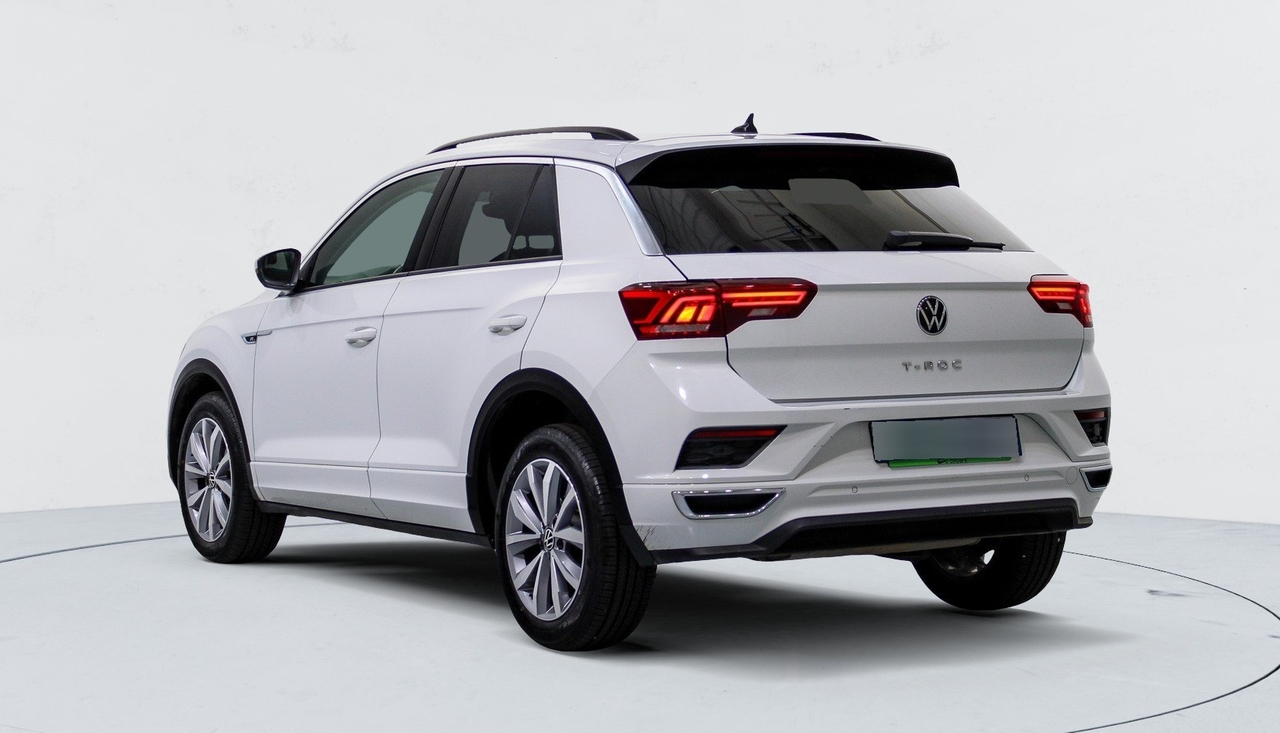 Volkswagen T-Roc — photo 3