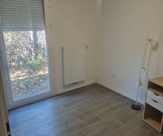 Chambre de 13m2 à louer sur Ambarès-et-Lagrave