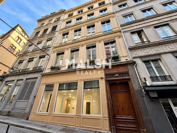 Bureaux 87 m²