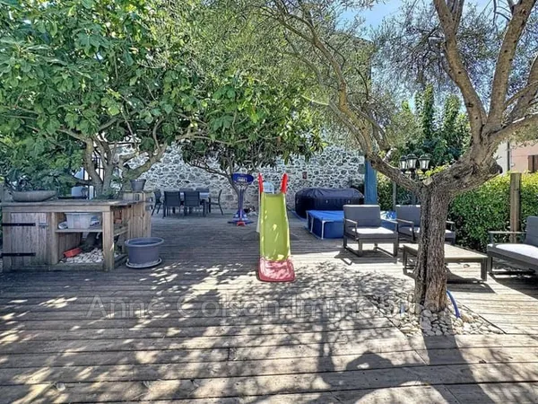 Maison 7 pièces 158 m²