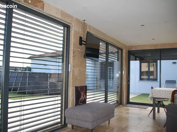 Villa 6 pièces 150 m²