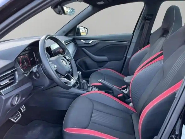 Skoda Kamiq 1.0 tsi evo 110ch monte-carlo dsg7 — photo 9