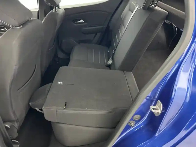 Dacia Sandero eco-g 100 - 22 — photo 38