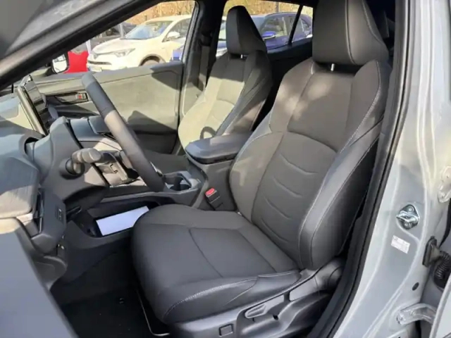 Toyota C-Hr design grande autonomie 77 kwh 224ch + — photo 12