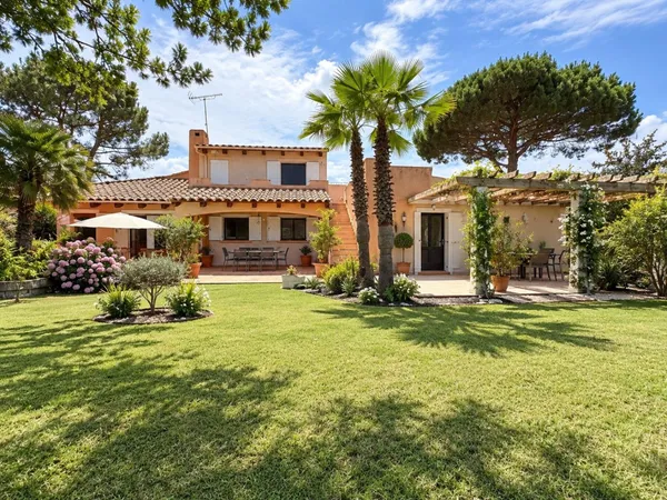 Deux maisons, une propriété, mille possibilités