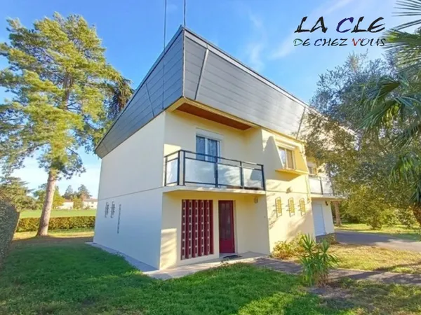 Pavillon 5 pièces 100 m²