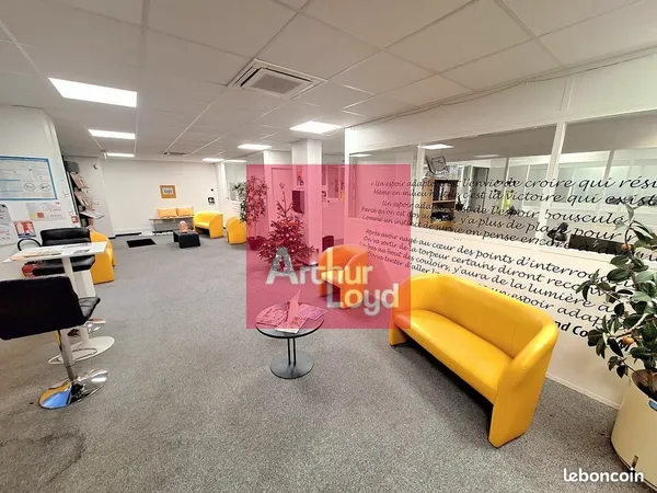 Bureaux 220 m² CLERMONT FERRAND