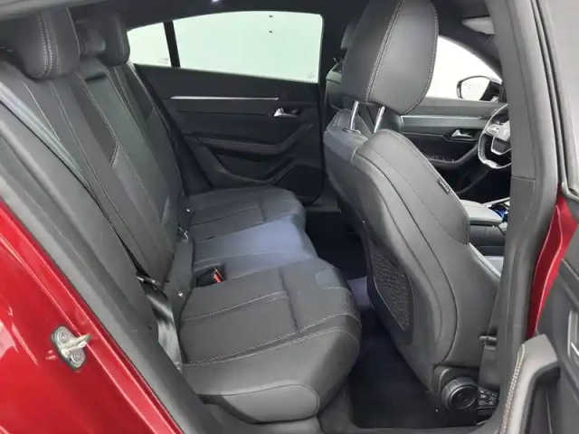Peugeot 508 hybrid 225 e-eat8 — photo 49