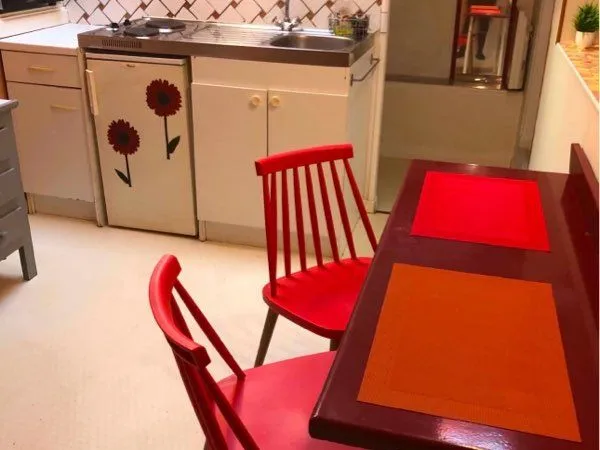 Studio Meublé/Équipé