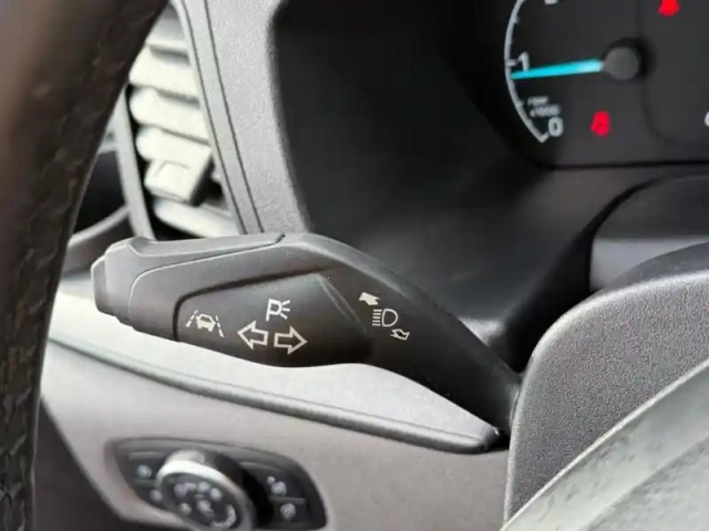 Ford Tourneo 320 2.0 150 l2 trend — photo 20