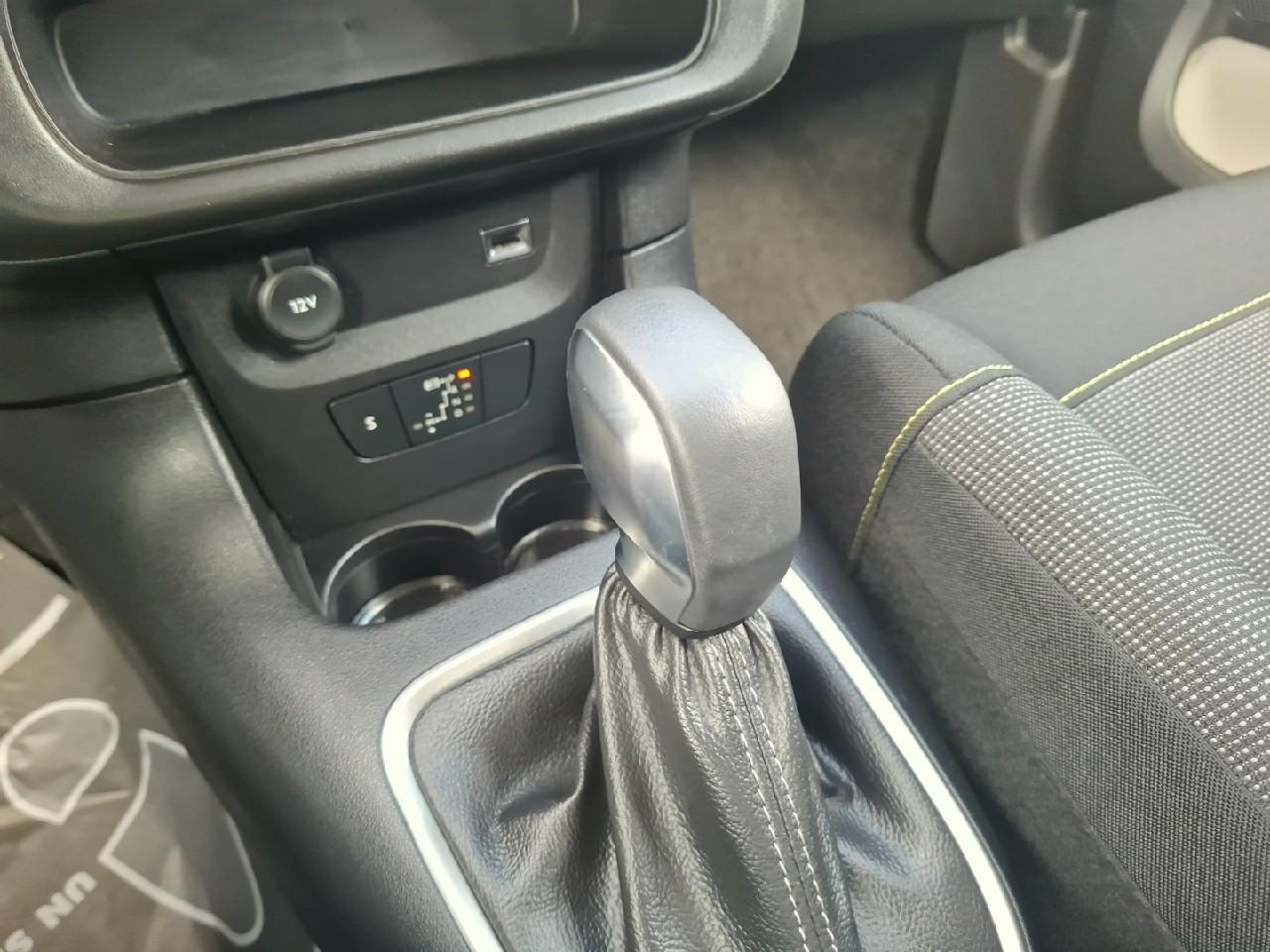 Citroën C3 1.2 puretech 110ch s&s max boite automatique — photo 21