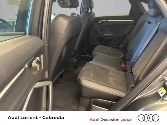 Audi Q3 sportback 35 tdi 150ch s edition s tronic 7 — photo 8