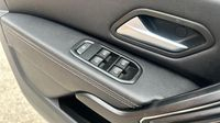 Dacia Duster 1.5 Blue dCi 115ch Prestige 4x2 - 20 — photo 17