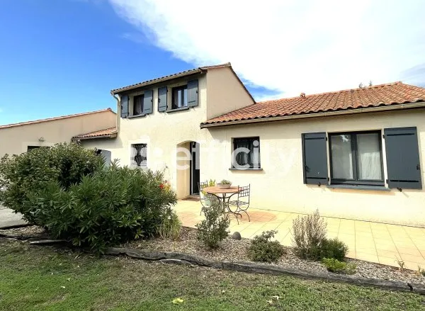 Maison 7 pièces 158 m²