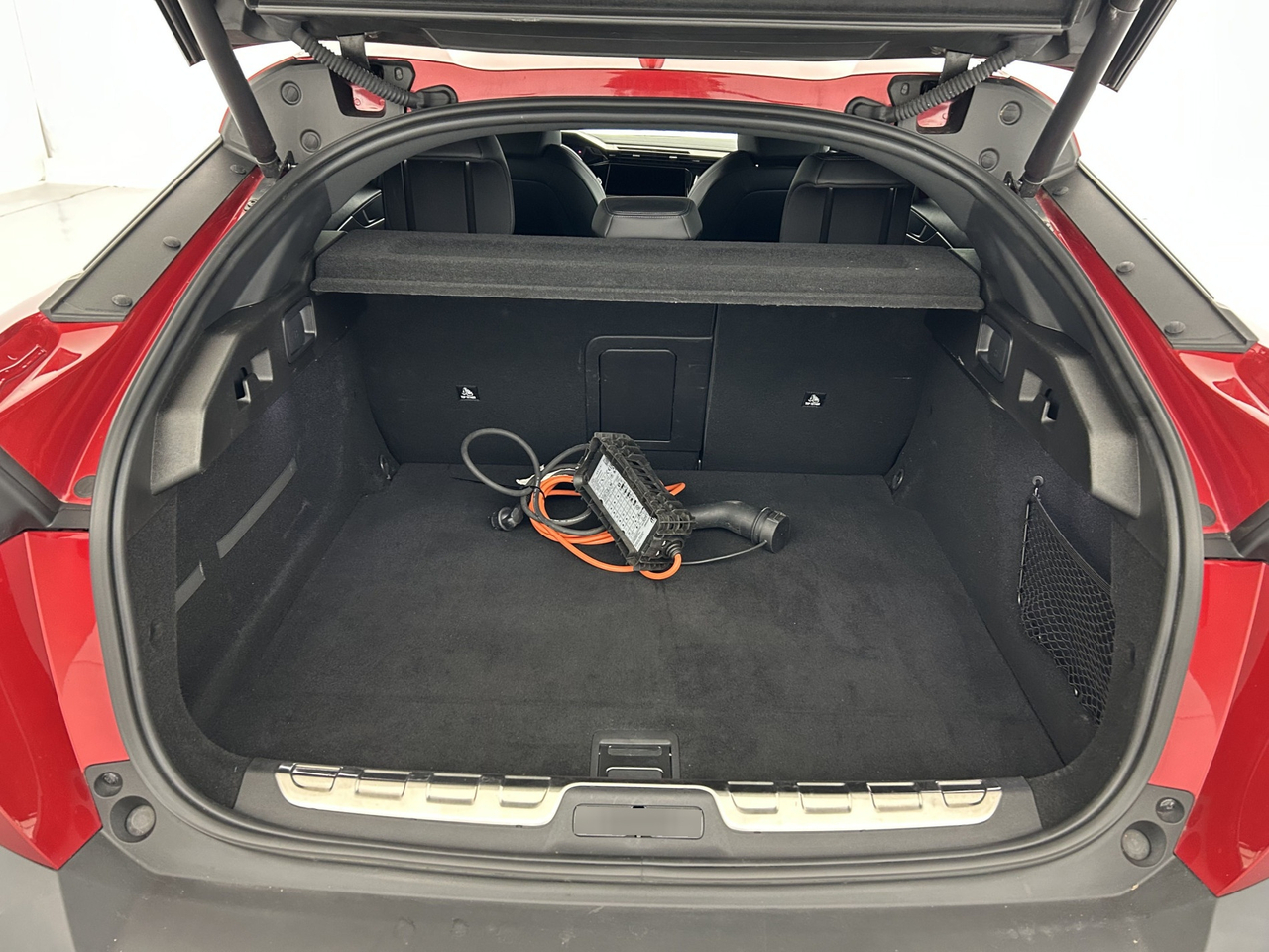 Peugeot 408 — photo 18