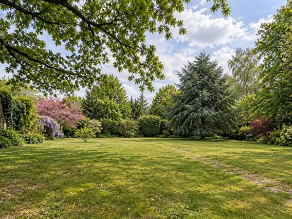 Terrain 1100 m²