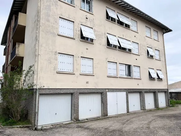 Appartement d'investissement 69m2, 2 chambres, balcon, cave et parking