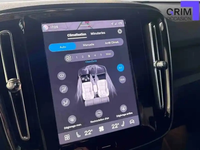 Volvo Xc40 recharge 231 ch 1edt — photo 9