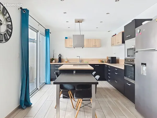 Villa 5 pièces 125 m²