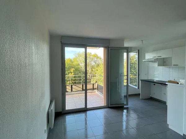 T4 Duplex 4e/4, balcon, piscine & 2 parkings
