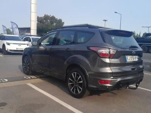 Ford Kuga 1.5 ecoboost 182ch stop&amp;start st-line 4x4 bva — photo 4
