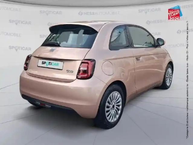 Fiat 500 e 118ch my23 — photo 6