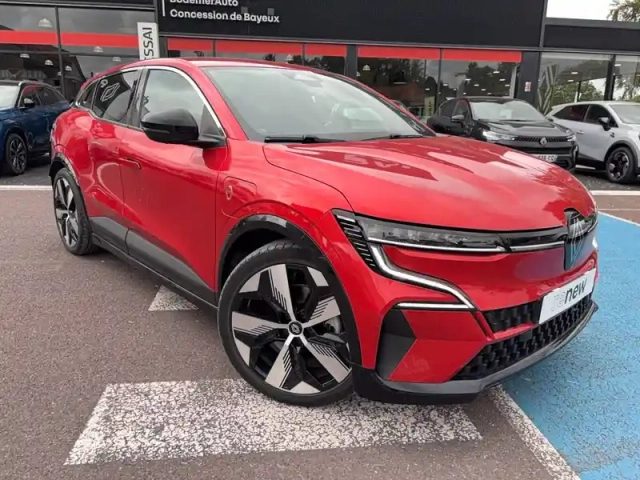 Renault Megane e-tech ev60 220 ch super charge — photo 25