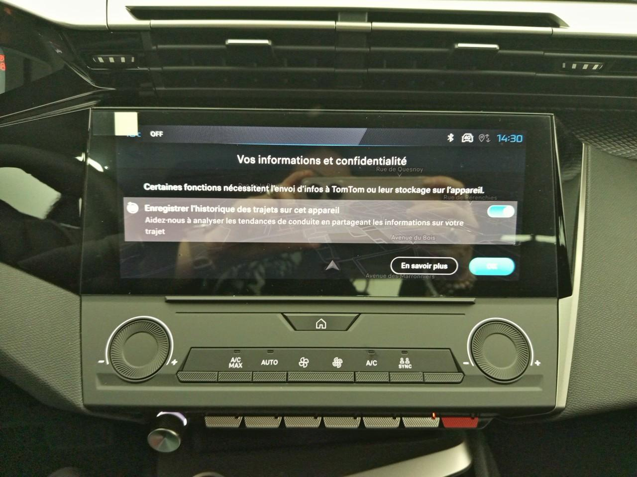 Peugeot 308 hybrid 145 e-dcs6 style — photo 26
