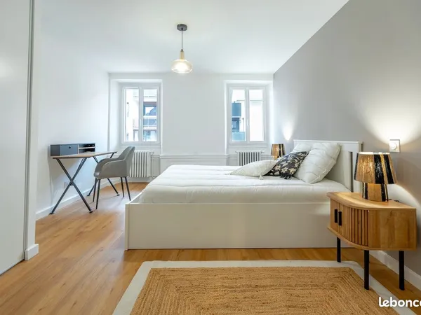 Chambre en coliving, Collonges sous Salève, centre village