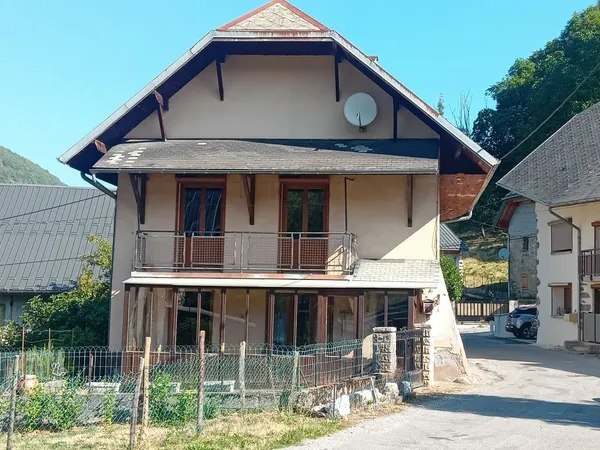 Maison de village