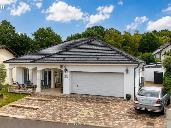 Maison 5 pièces 230 m²