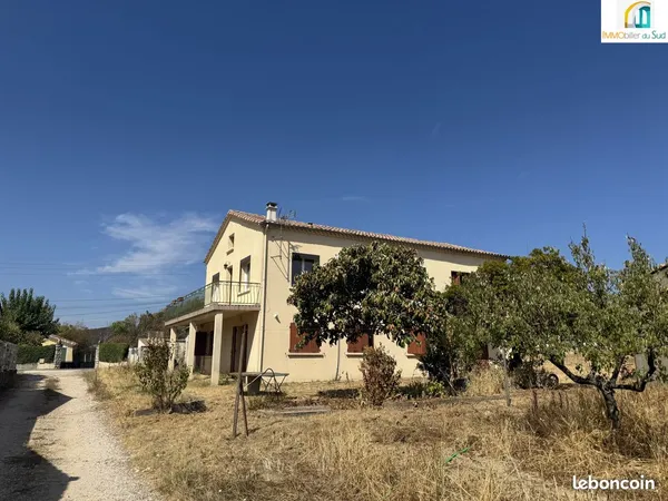 Maison 11 pièces 179 m²