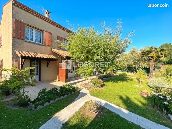 Maison 7 pièces 150 m²