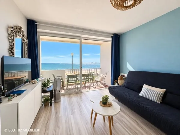 A VENDRE- STUDIO FACE MER - PROCHE LAJARRIGE