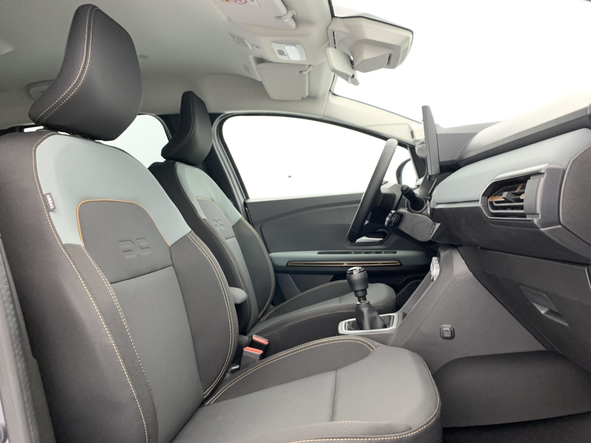 Dacia JOGGER — photo 9