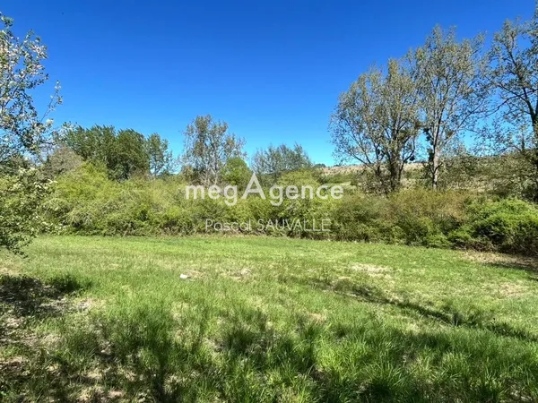 Terrain à bâtir de 1700m2