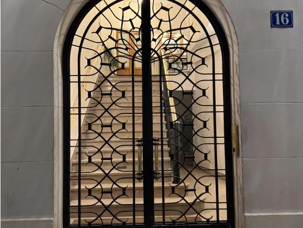 Location meublée studio 13 m² Neuilly-Sur-Seine